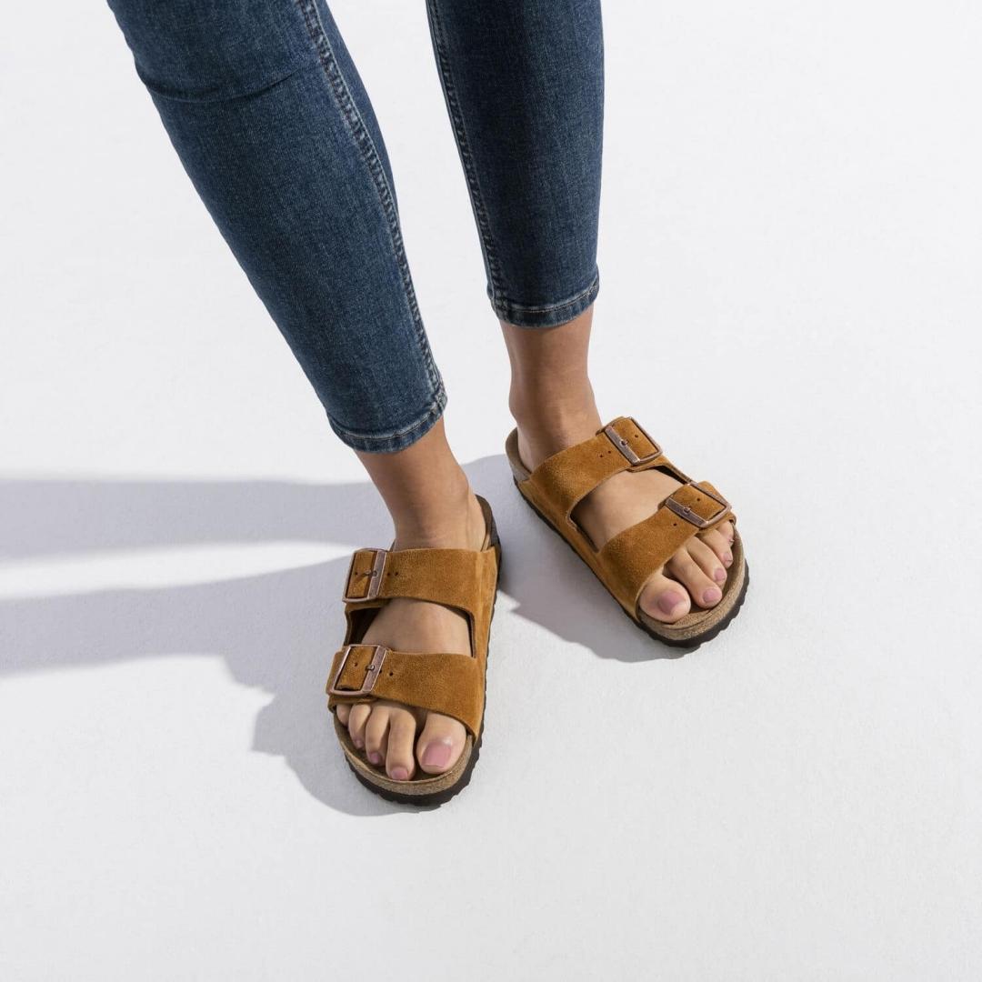 Sandalias Birkenstock Arizona Soft ante Mink de mujer
