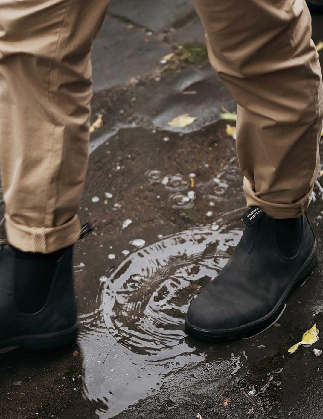 Botas Blundstone 587 en piel negra de mujer y hombre