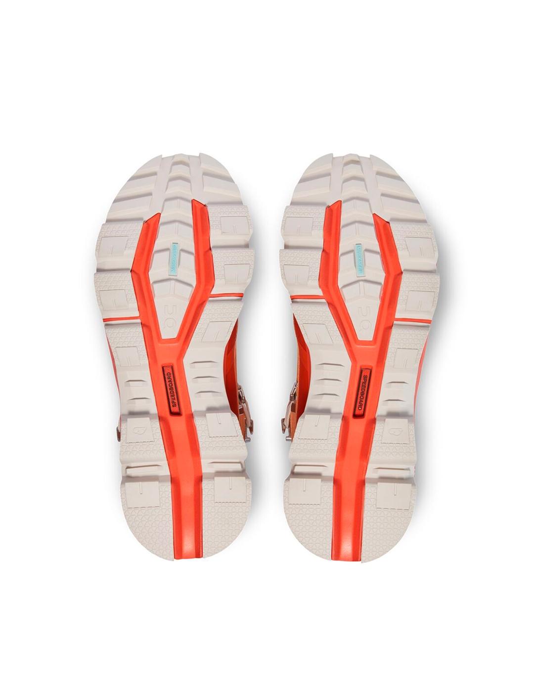 Botas On Running Cloudrock Waterproof 2 W Naranja Mujer