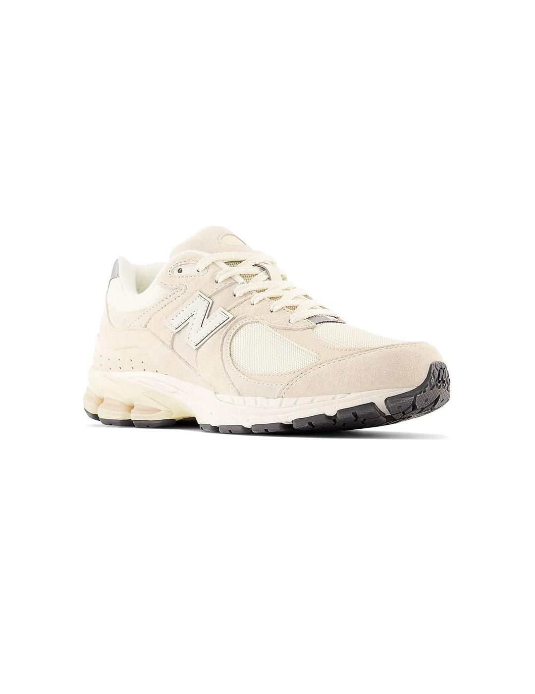 Zapatillas New Balance M2002RCC blanco crudo de mujer