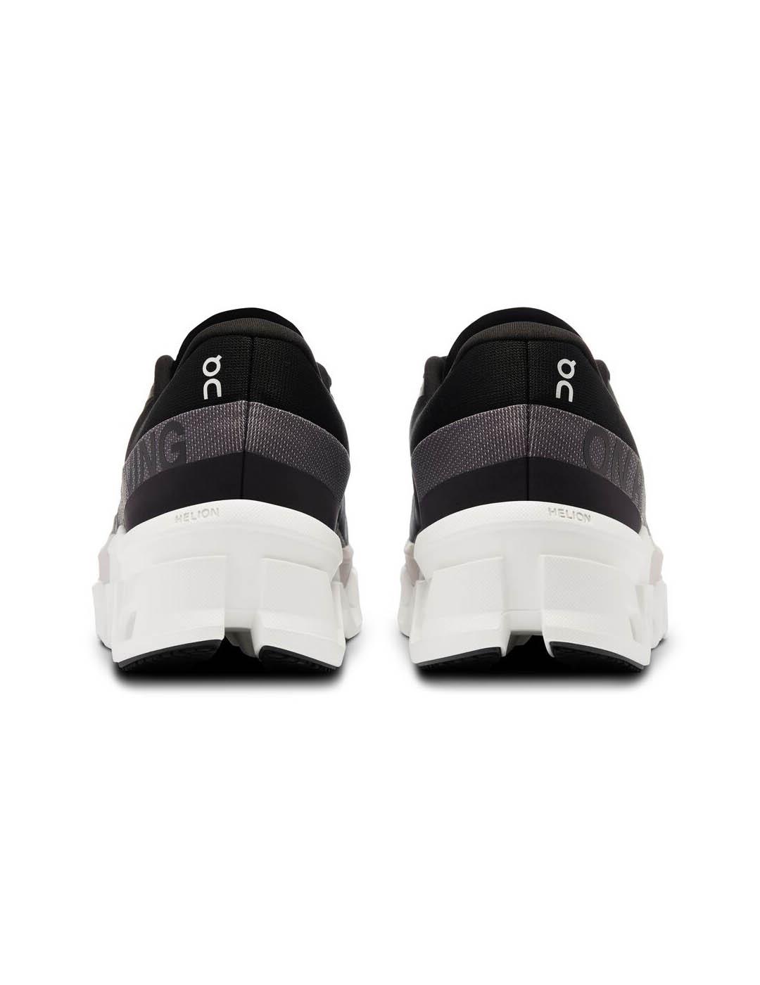 On Running Cloudmonster 2 negra blanca de hombre