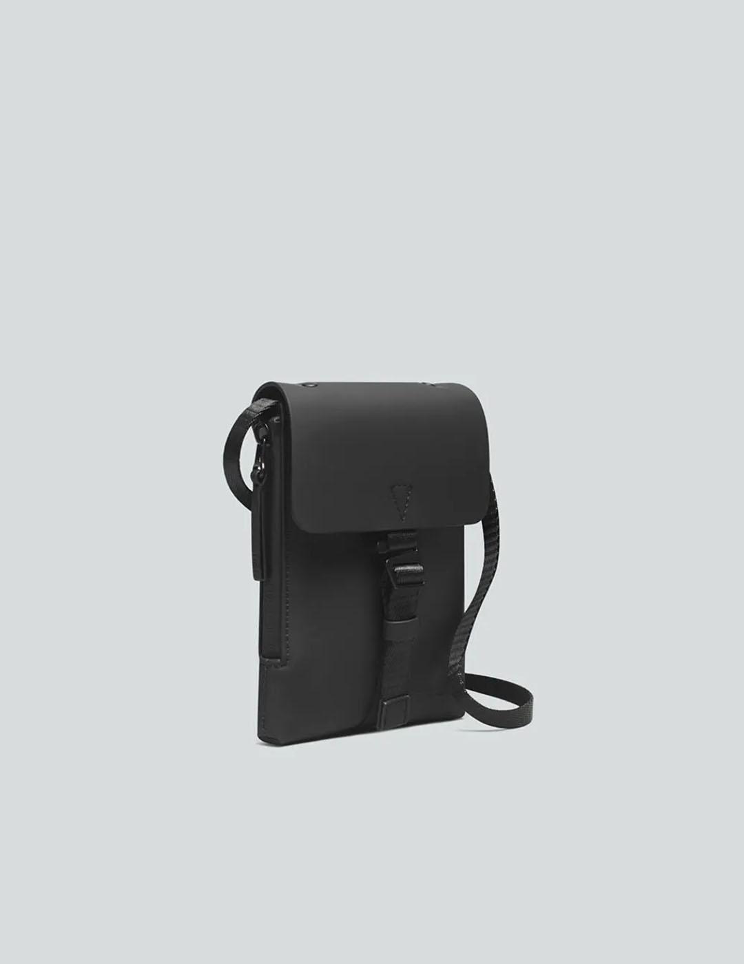 Bolso Gaston Luga Splash Mini Crossbody Bag negro de mujer
