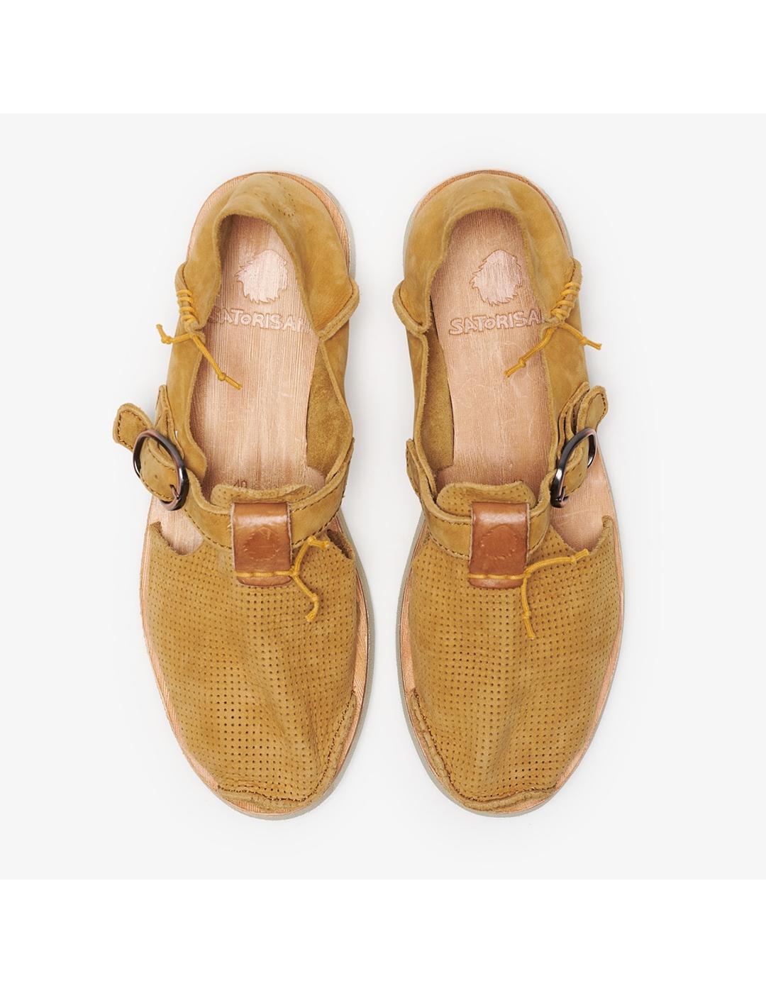 Sandalias Satorisan Benirras Microperfo camel de mujer