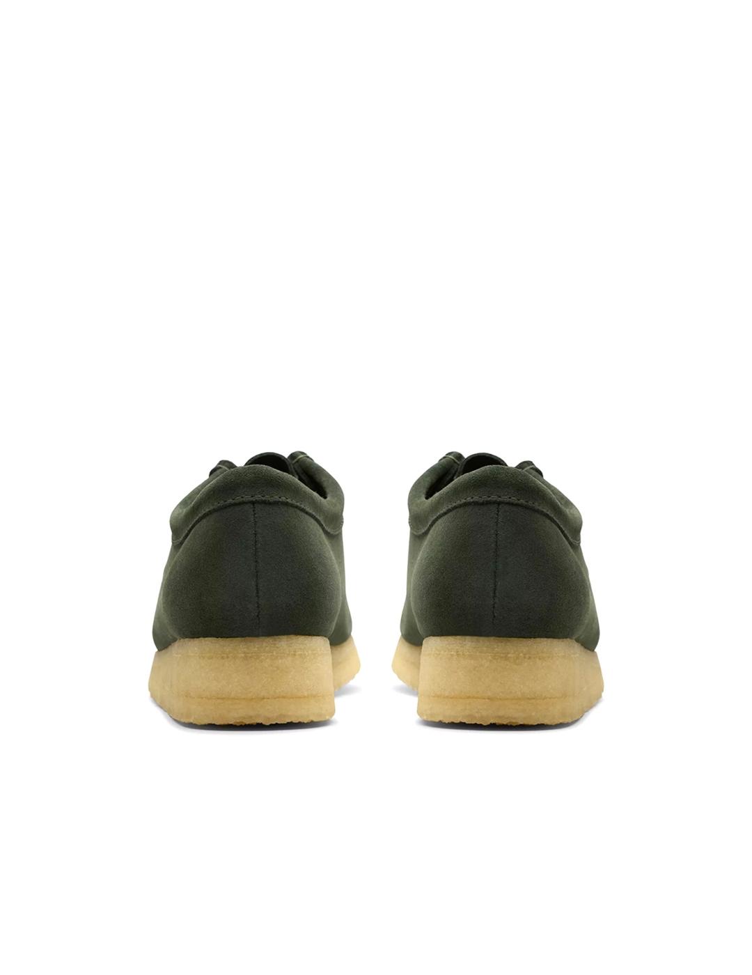 Zapatos Clarks Wallabee verdes en ante de hombre