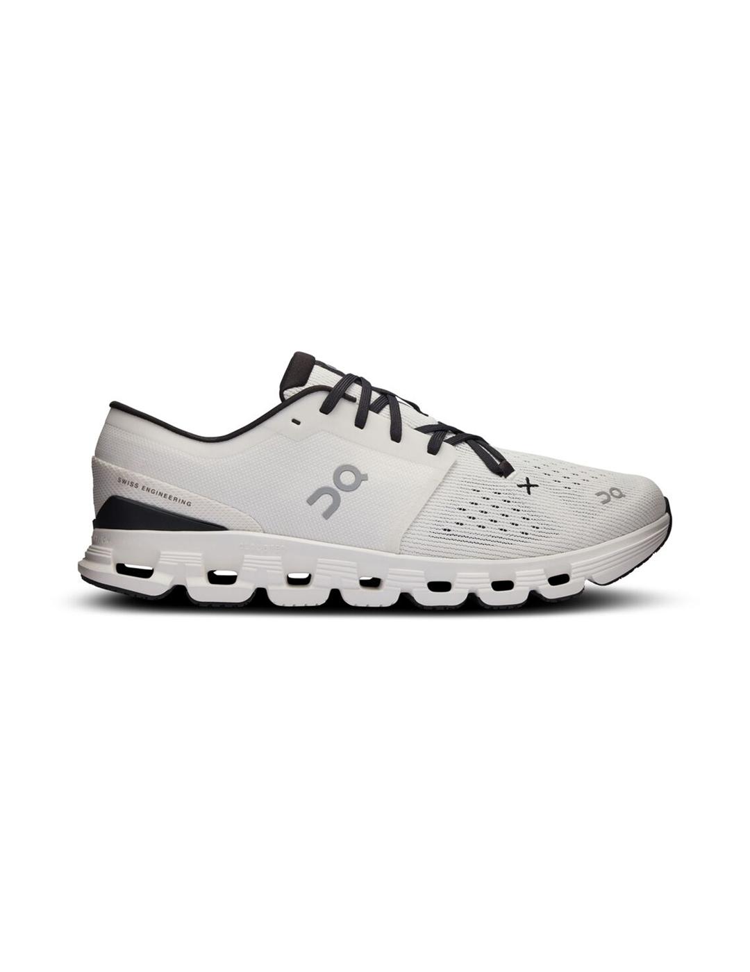 On Running Cloud X 4 blanco de hombre