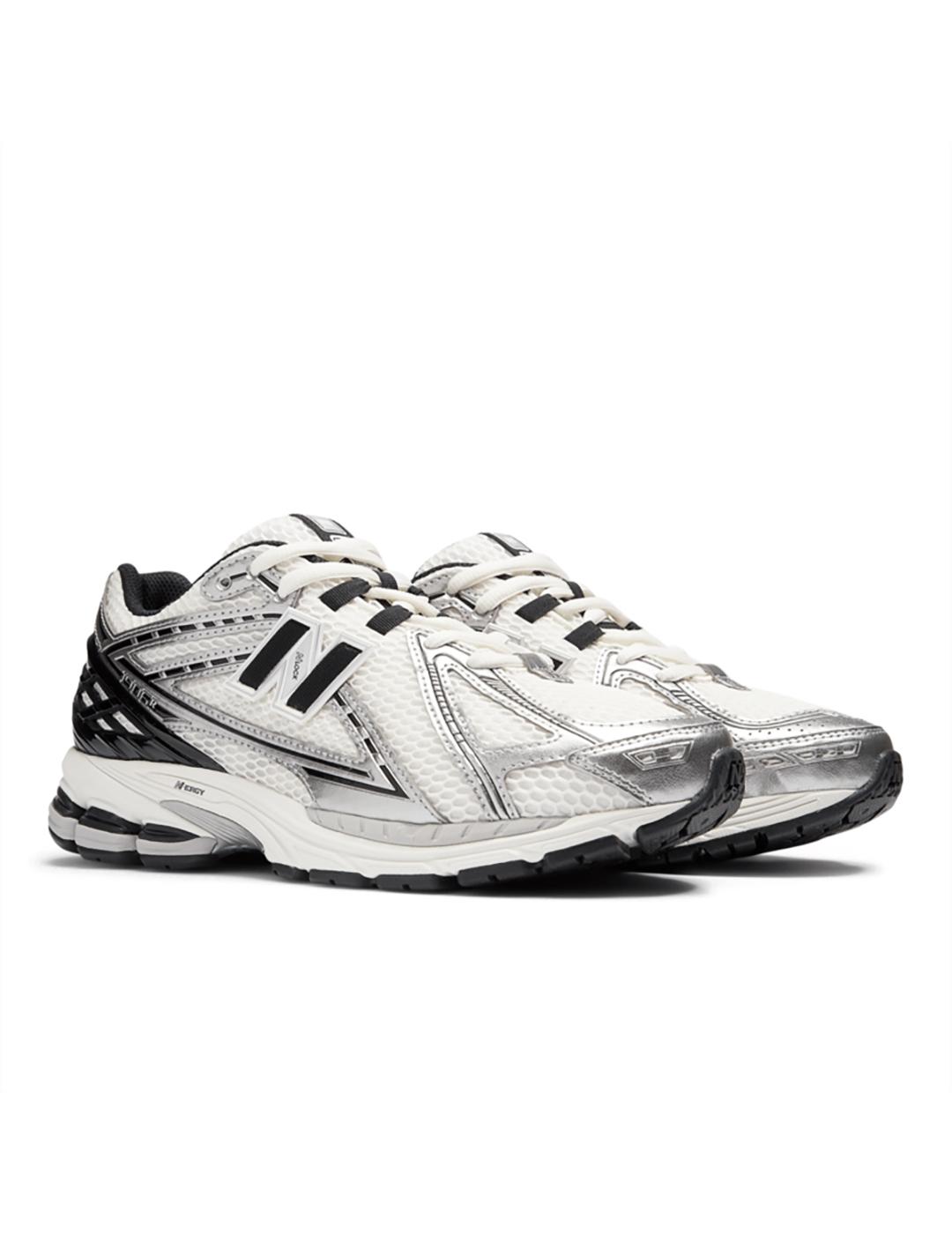 Zapatillas New Balance M1906RER plata de mujer y hombre