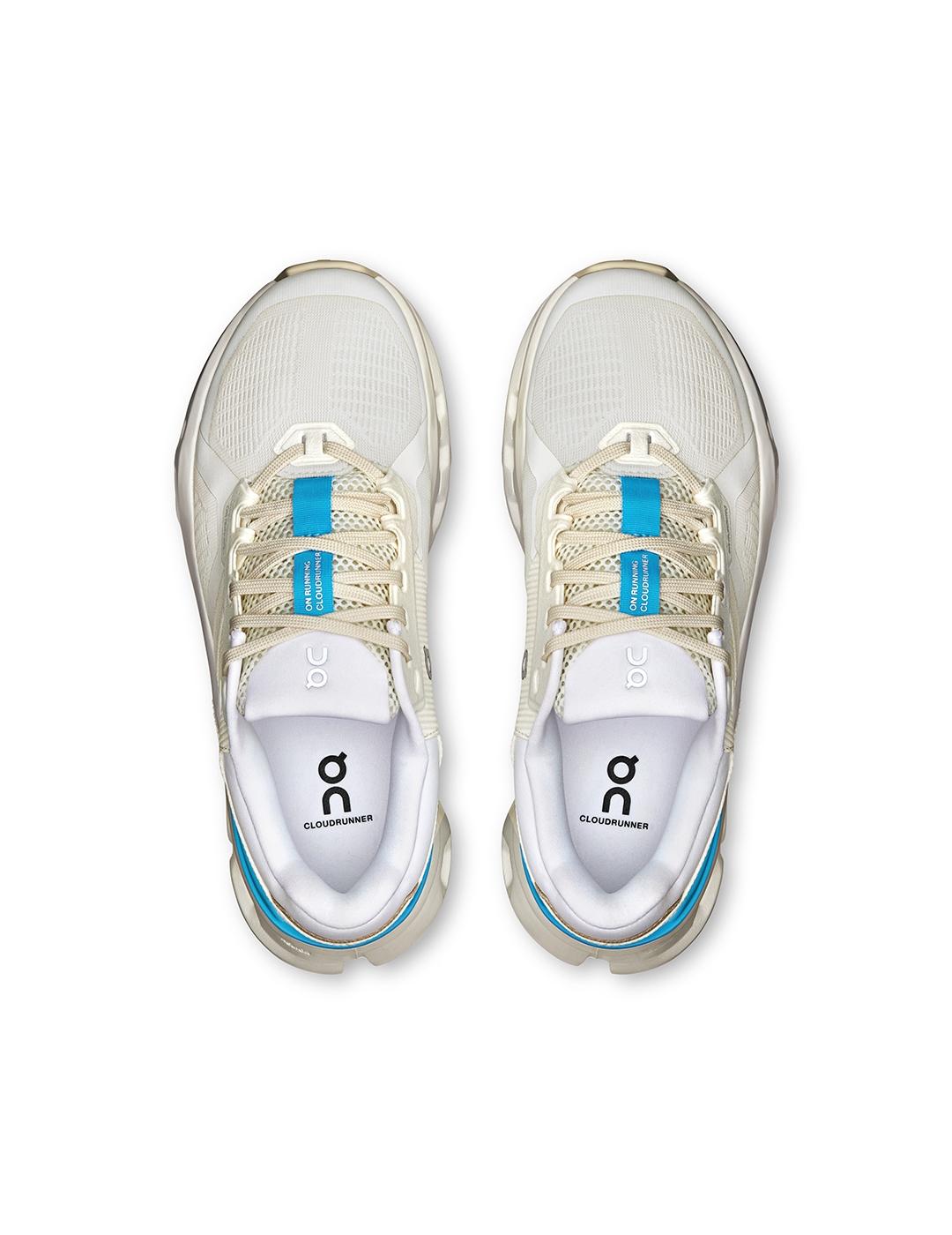 Zapatillas On Running Cloudrunner 2 crudo azulón de mujer