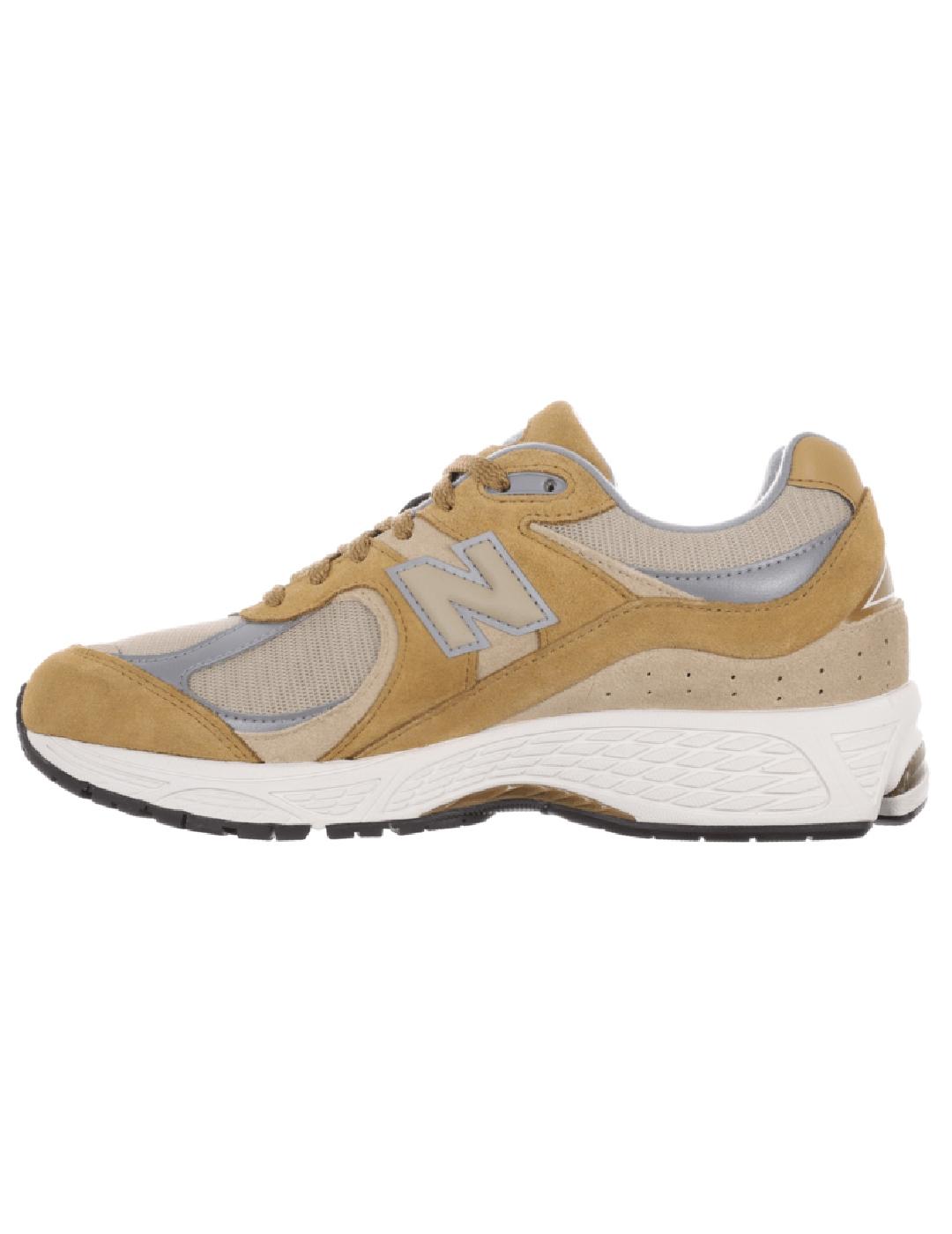 Zapatillas New Balance U2002RCE camel con gris de hombre