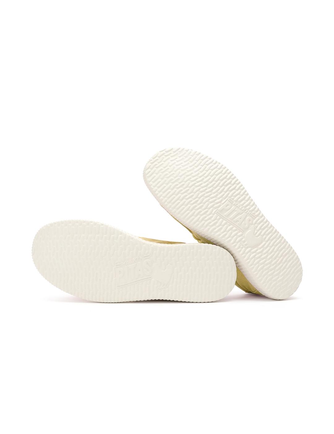 Zapatillas Walk In Pitas WP150 Wallabi Was Mostaza