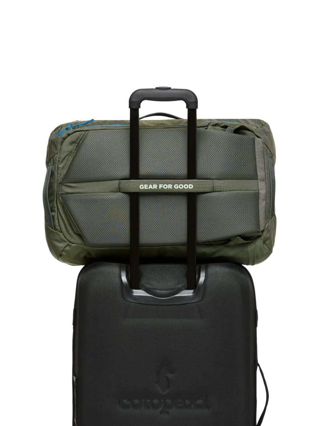 Mochila Cotopaxi Allpa 35L Travelpack verde de mujer y hombr