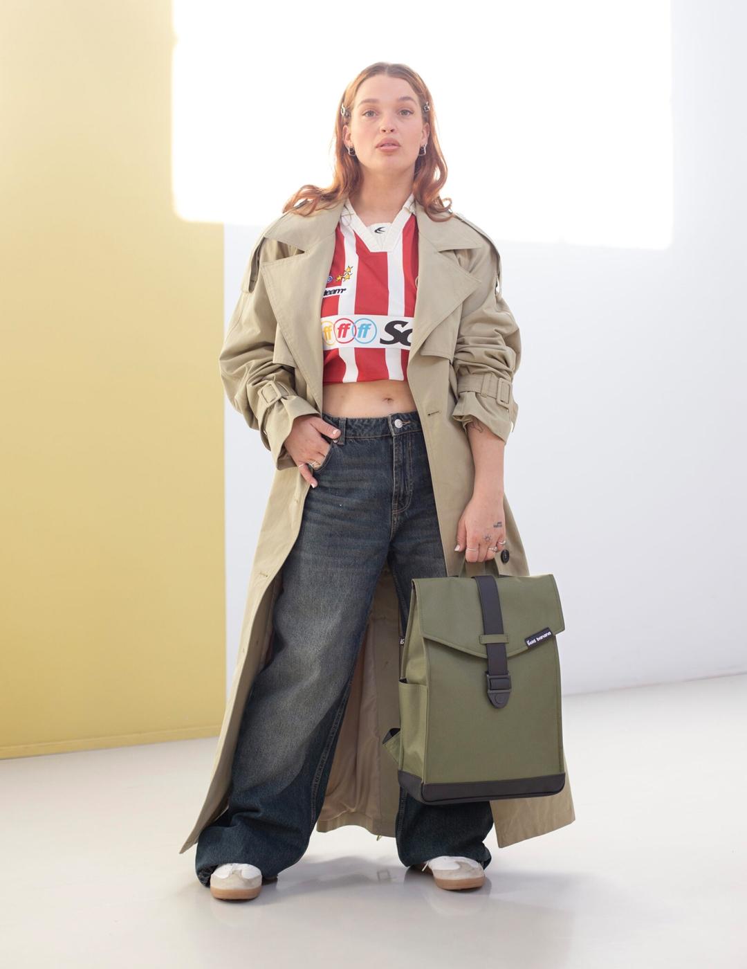 Mochila Bold Banana Envelope verde de mujer y hombre