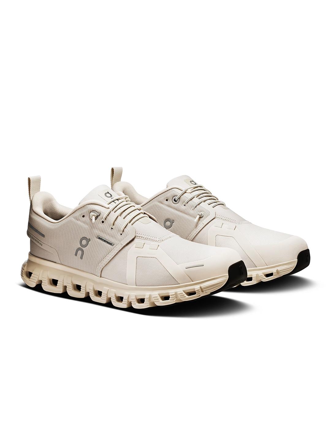 Zapatillas On Running Cloud 6 Waterproof beige de mujer