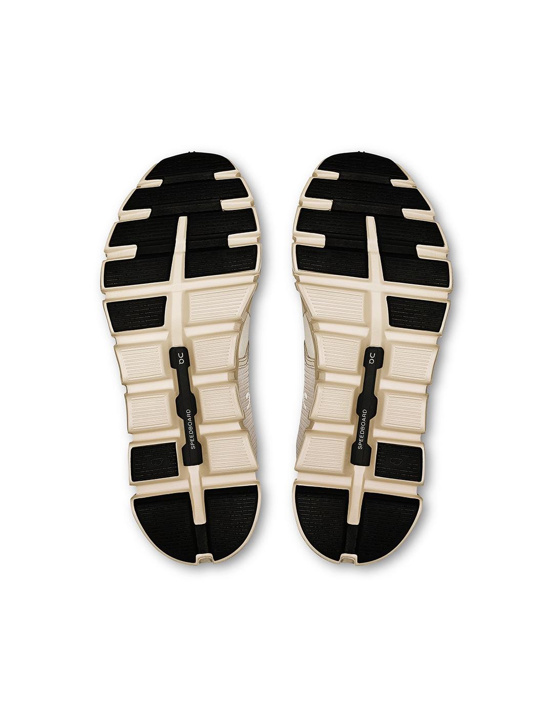 Zapatillas On Running Cloud 6 Waterproof beige de mujer