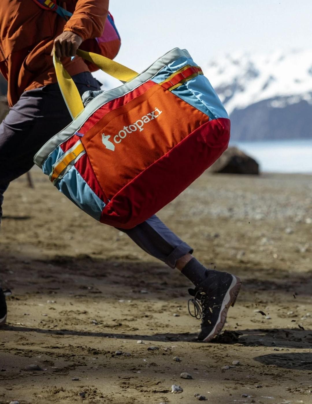 Bolsa Cotopaxi Allpa 60L Gear Hauler Del Día hombre y m