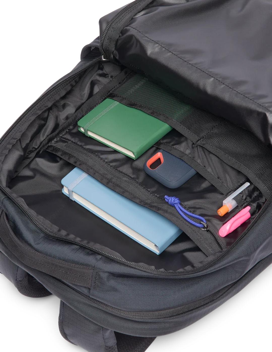 Mochila Cotopaxi Allpa 26L Daypack Cotopaxi negra hombre muj