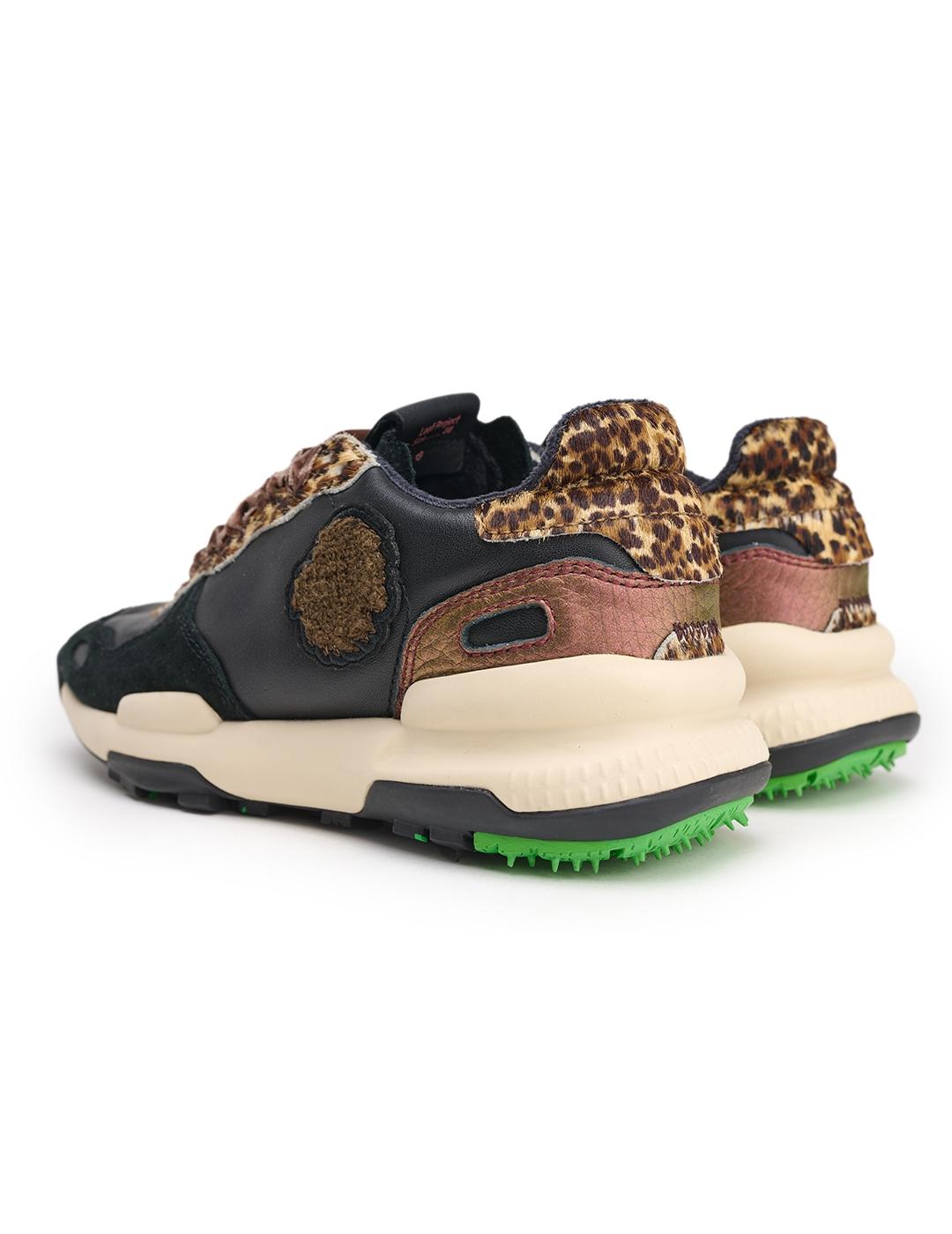 Zapatillas Satorisan Chacrona Premium negra print de mujer